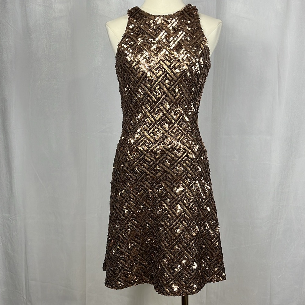 Dress The Population Mia Sequin Dress in Gold. - Picture 3 of 10